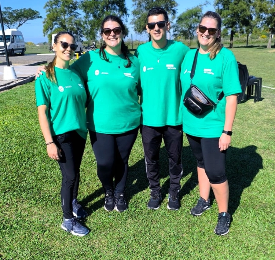 <i>Equipo organizador del Encuentro en Larroque</i>