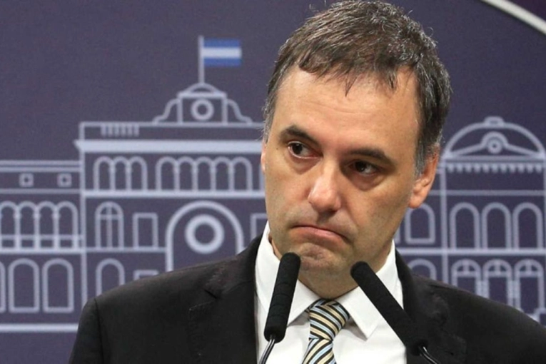 Avanza la causa: el juez pidi&oacute; levantar el secreto bancario de Adorni y sum&oacute; cinco testigos