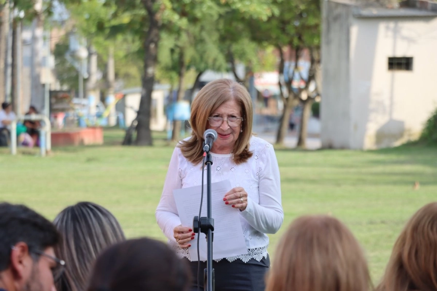 <i>Asesora a cargo de la Direcci&oacute;n de Educaci&oacute;n, Bertha Baldi Coronel</i>