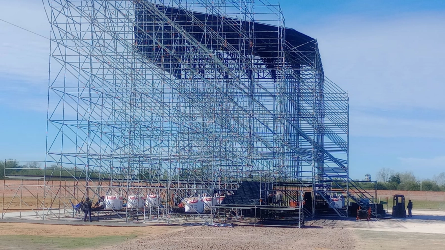 <i>Escenario en Espacio Astra</i>