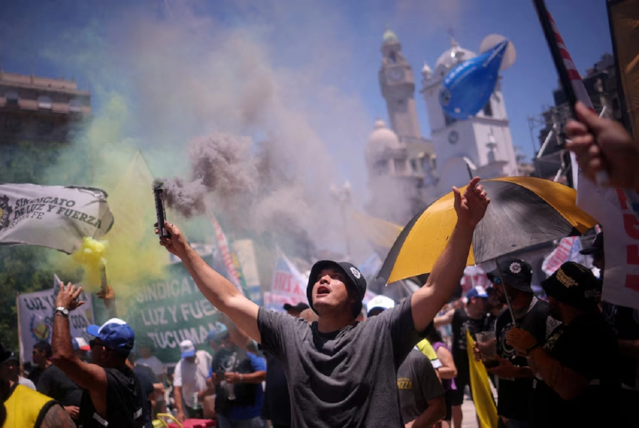 <i>La movilizaci&oacute;n de la CGT contra la reforma laboral de diciembre pasado</i>