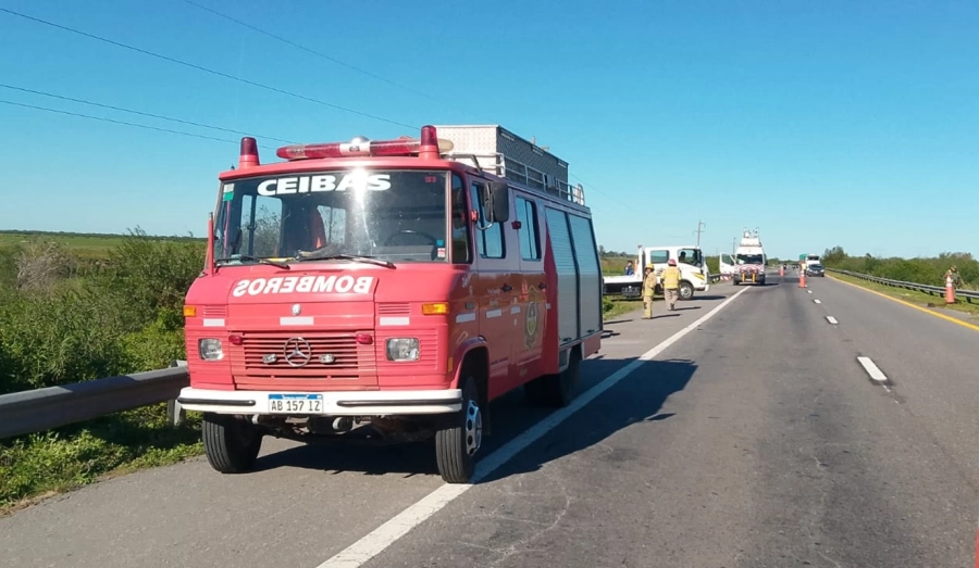 <i>Trabajo realizado: asistencia inicial de lesionados y limpieza de calzada</i>