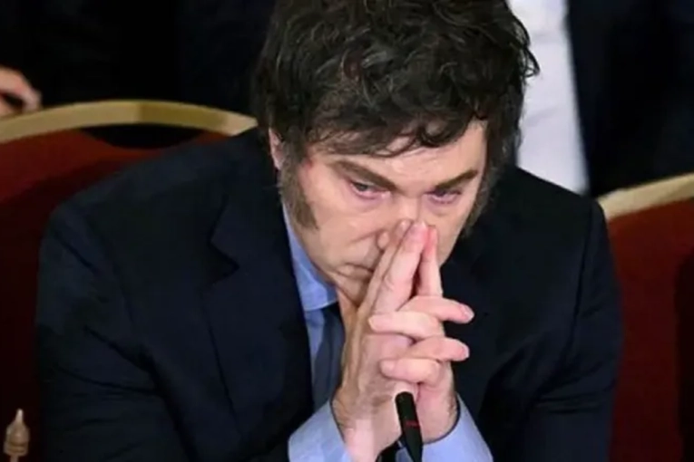 El Gobierno habr&iacute;a perdido 15 puntos de apoyo y crecen las dudas sobre una reelecci&oacute;n