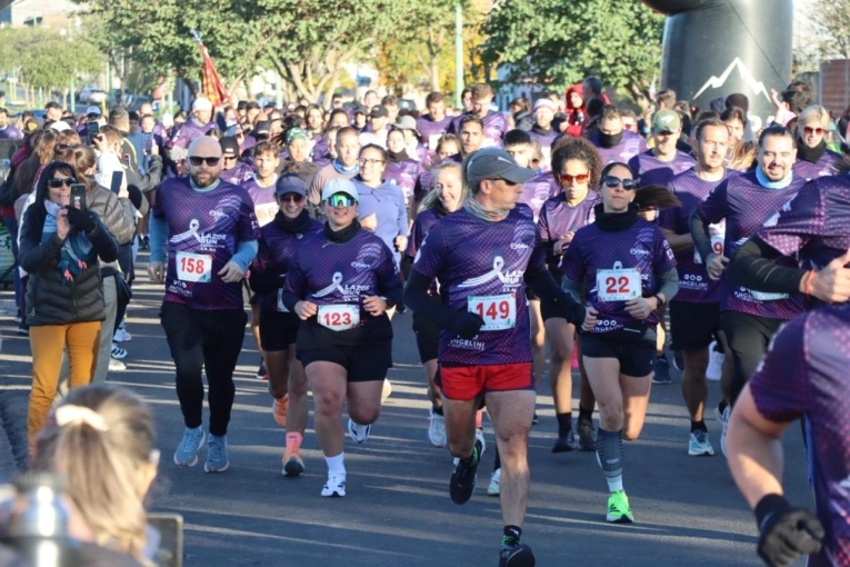 M&aacute;s de 350 atletas participaron de la primera edici&oacute;n de Lazos Run