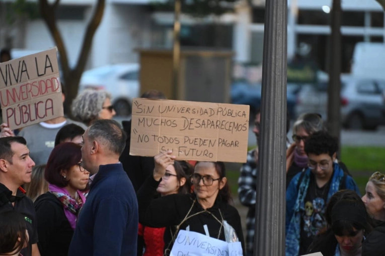 Una multitud se sum&oacute; a la cuarta Marcha Federal Universitaria en Gualeguaych&uacute;
