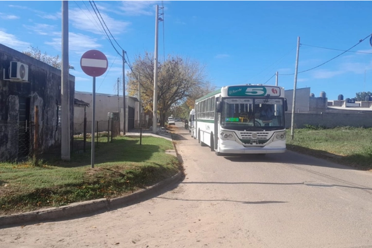 Implementaron sentido &uacute;nico en calle Perigan tras reclamos vecinales