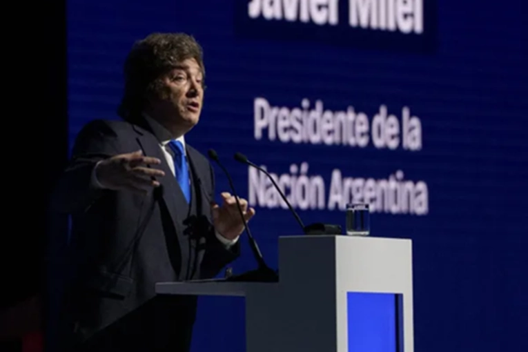 Milei celebr&oacute; la desaceleraci&oacute;n de la inflaci&oacute;n en abril y anticip&oacute; un sendero decreciente