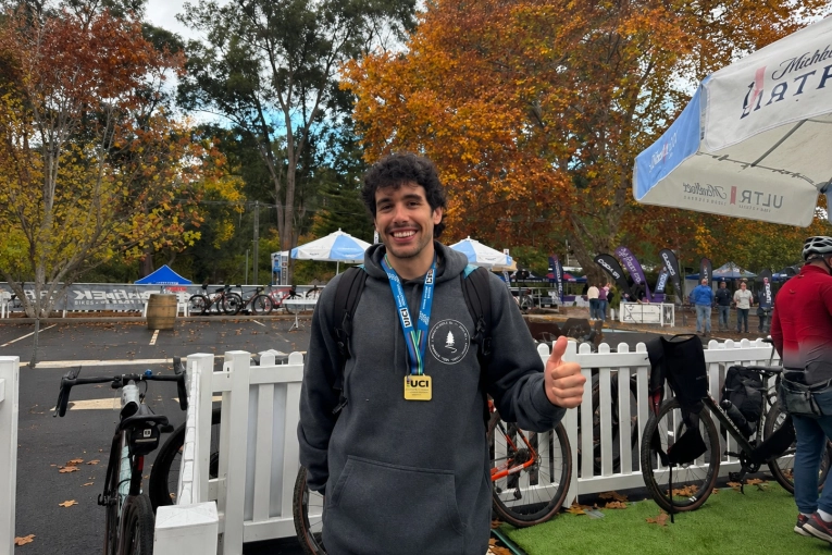 Javier Caraballo, gualeguaychuense en Australia, clasific&oacute; al Mundial de ciclismo