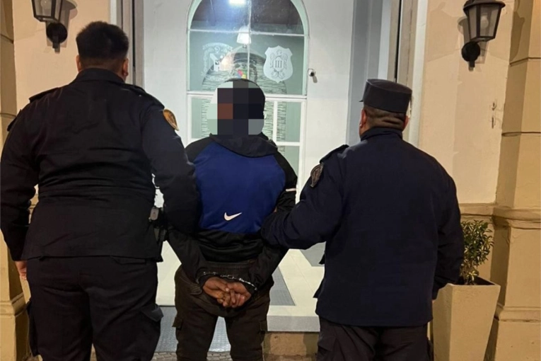 Intent&oacute; robar una moto y termin&oacute; detenido tras una persecuci&oacute;n