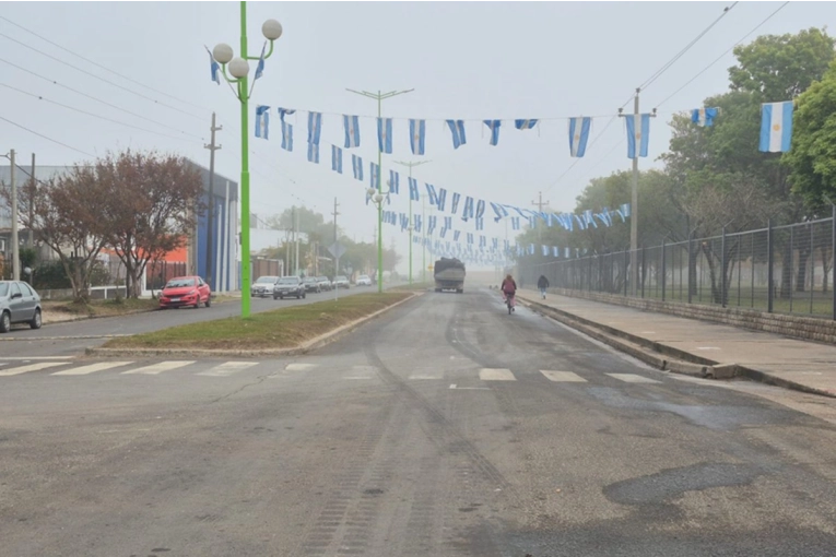 Tras los festejos del 25 de Mayo, el Municipio realiz&oacute; un masivo operativo de limpieza en el Parque de la Estaci&oacute;n