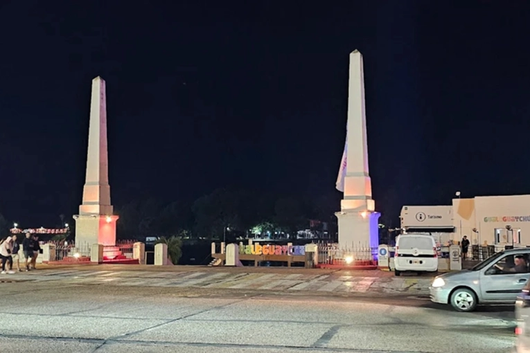 Los obeliscos de la Costanera se iluminar&aacute;n de naranja por el D&iacute;a Mundial de la Esclerosis M&uacute;ltiple
