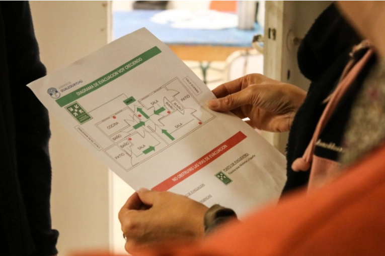 Avanzan con la se&ntilde;alizaci&oacute;n preventiva en edificios municipales