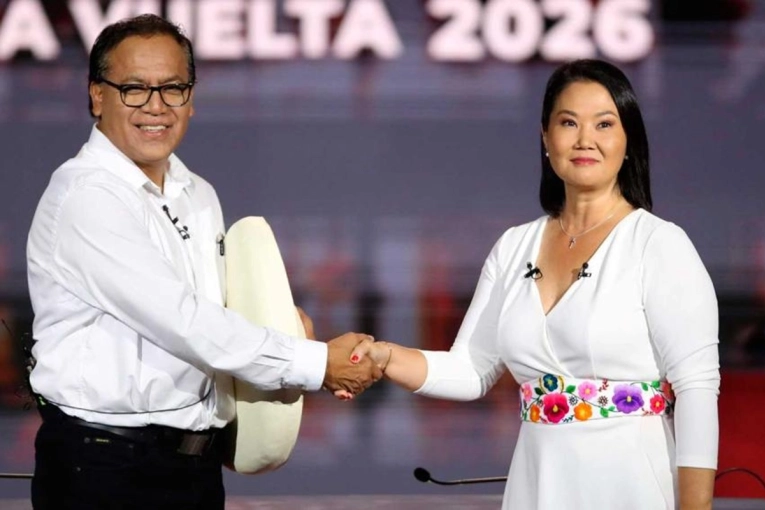 Empate t&eacute;cnico entre Fujimori y S&aacute;nchez en la segunda vuelta presidencial
