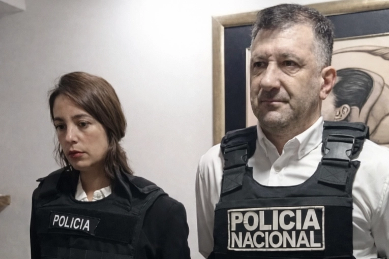 Comenz&oacute; el juicio a Edgardo Kueider: el exsenador y su pareja se abstuvieron de declarar en Asunci&oacute;n