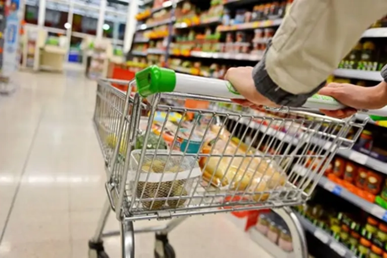 La inflaci&oacute;n registr&oacute; un aumento del 2,1% en mayo y alcanz&oacute; el 33,2% interanual