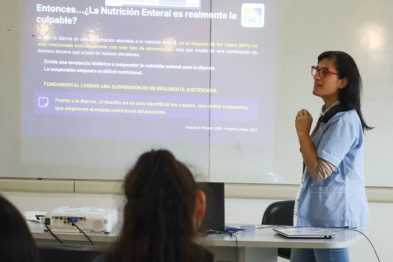 El Hospital Centenario desarroll&oacute; una nueva capacitaci&oacute;n para m&eacute;dicos y enfermeros de Terapia Intensiva