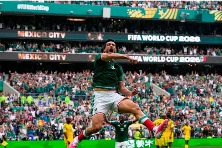 M&eacute;xico le gan&oacute; 2-0 a Sud&aacute;frica en el partido inaugural del Mundial 2026
