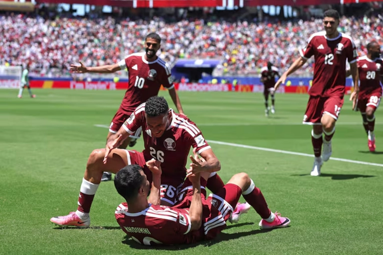 Qatar sorprendi&oacute; y rescat&oacute; un empate ag&oacute;nico ante Suiza
