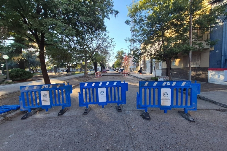 Cortes totales y parciales por bacheo en el centro de la ciudad