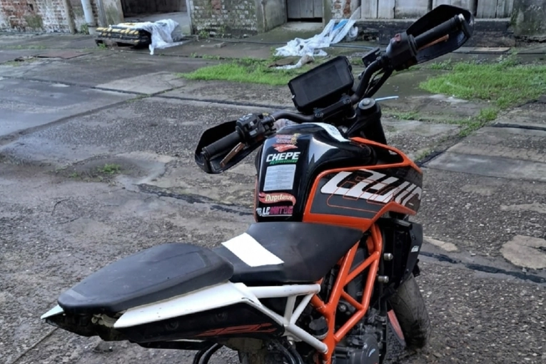 Secuestraron una motocicleta con n&uacute;meros adulterados en la Planta Verificadora del ex Frigor&iacute;fico