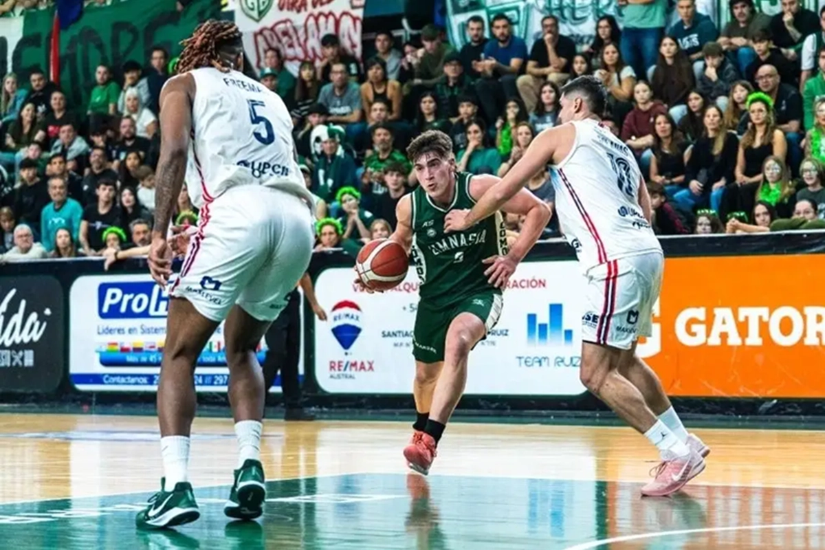 Martiniano Dato conduce el ataque de Gimnasia