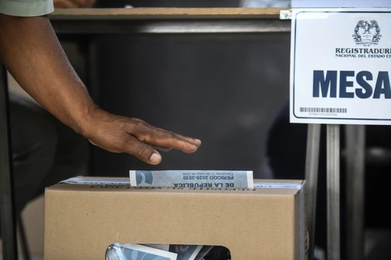 Elecciones en Colombia: Abelardo de la Espriella e Iv&aacute;n Cepeda se enfrentan en el balotaje