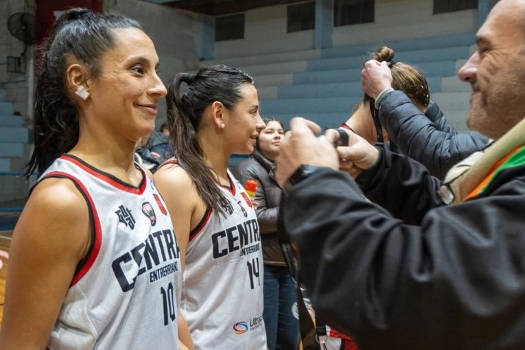 Central Entrerriano barri&oacute; la serie ante Juventud y se qued&oacute; con el Torneo Asociativo