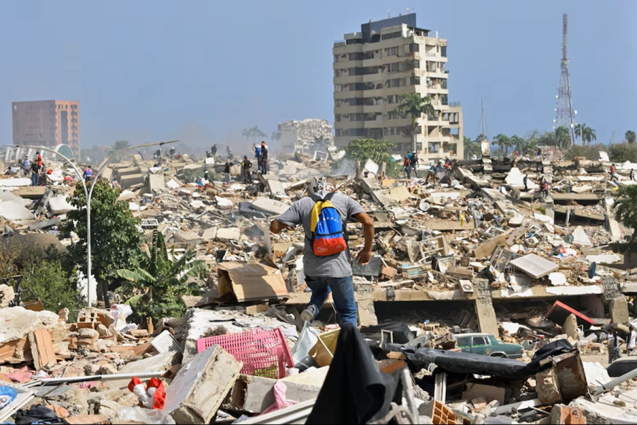 <i>Seg&uacute;n confirm&oacute; la presidenta interina, Delcy Rodr&iacute;guez, la ciudad de La Guaira fue la zona m&aacute;s afectada por los terremotos</i>