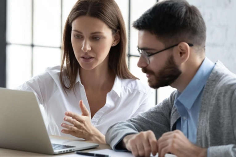 Respuesta a una necesidad clave: Habilitaciones gu&iacute;a a comerciantes y emprendedores para simplificar sus tr&aacute;mites