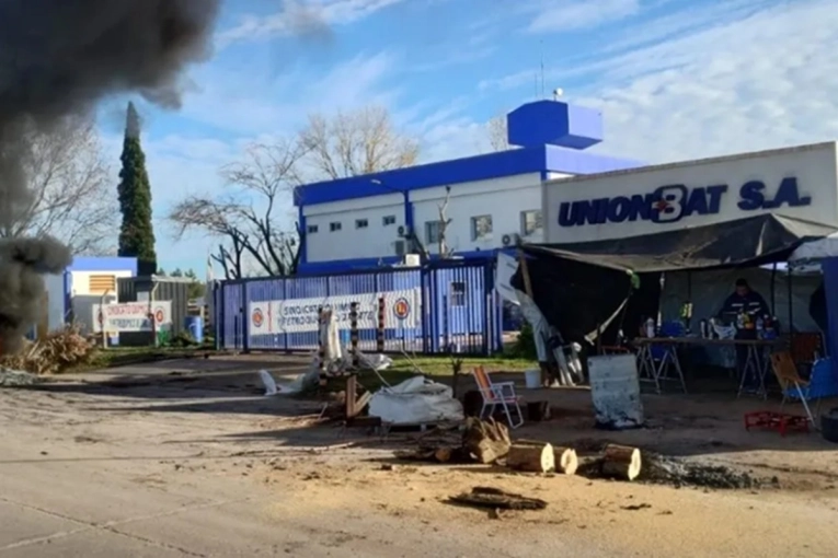 Despidos en UnionBat: Se dict&oacute; la conciliaci&oacute;n obligatoria y hoy ser&aacute; la primera audiencia