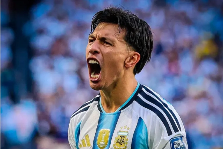 Argentina se pone en ventaja en el tiempo extra: le gana 3-2 a Cabo Verde