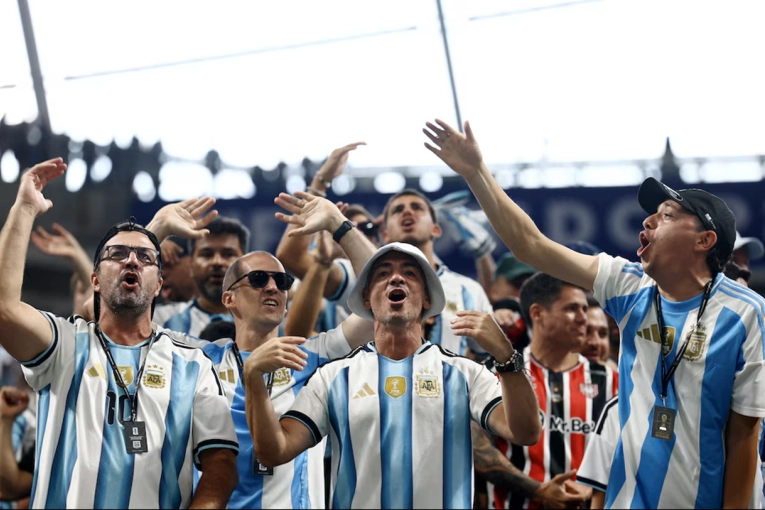 Arranc&oacute; el partido: Argentina debuta en octavos con tres cambios ante Egipto