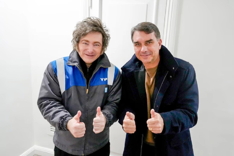 Javier Milei confirm&oacute; que viajar&aacute; en julio a Brasil para apoyar a Flavio Bolsonaro