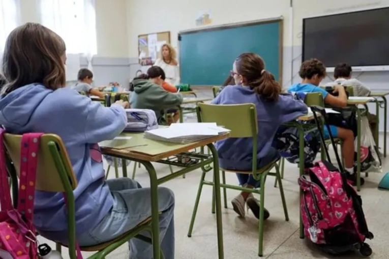 Presentan un proyecto para incorporar psic&oacute;logos en las escuelas entrerrianas