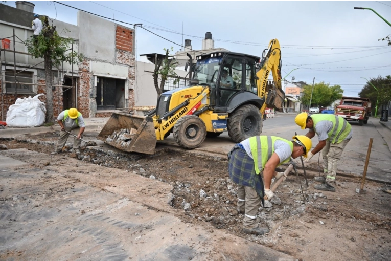 Se realizaron cerca de 300 bacheos en el primer semestre del a&ntilde;o: mir&aacute; cu&aacute;les son los pr&oacute;ximos cortes