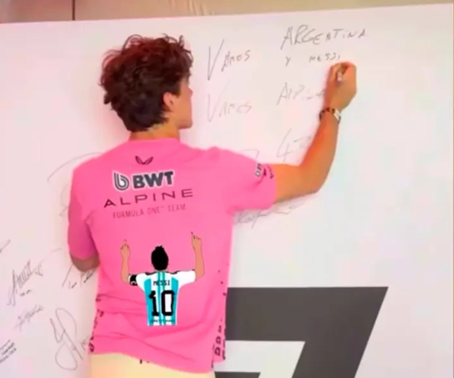 <i>"Vamos Argentina y Messi"</i>
